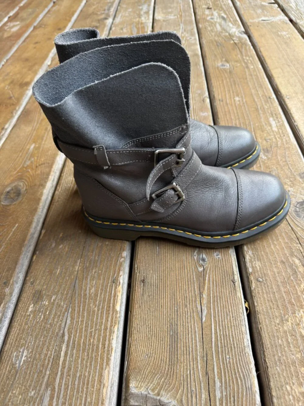 Dr. Martens Gray Leather Kristy Buckle Fold Down Combat Boots in Women's 8/EU 39